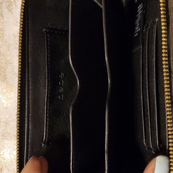 NWT Bebe Wallet - Picture 6 of 6